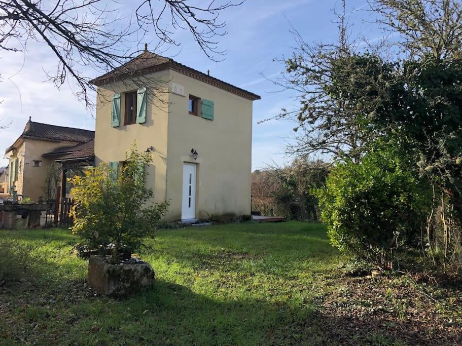 Charmant Gite En Perigord Vert Douchapt 外观 照片